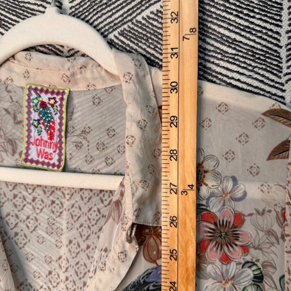 Johnny Was Embroidered Floral Bird Tunic Shirt Top Women's Sz L / XL - Picture 6 of 8